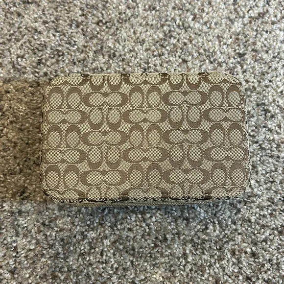 Coach Fabric Zip Jewelry Holder - Picture 2 of 9